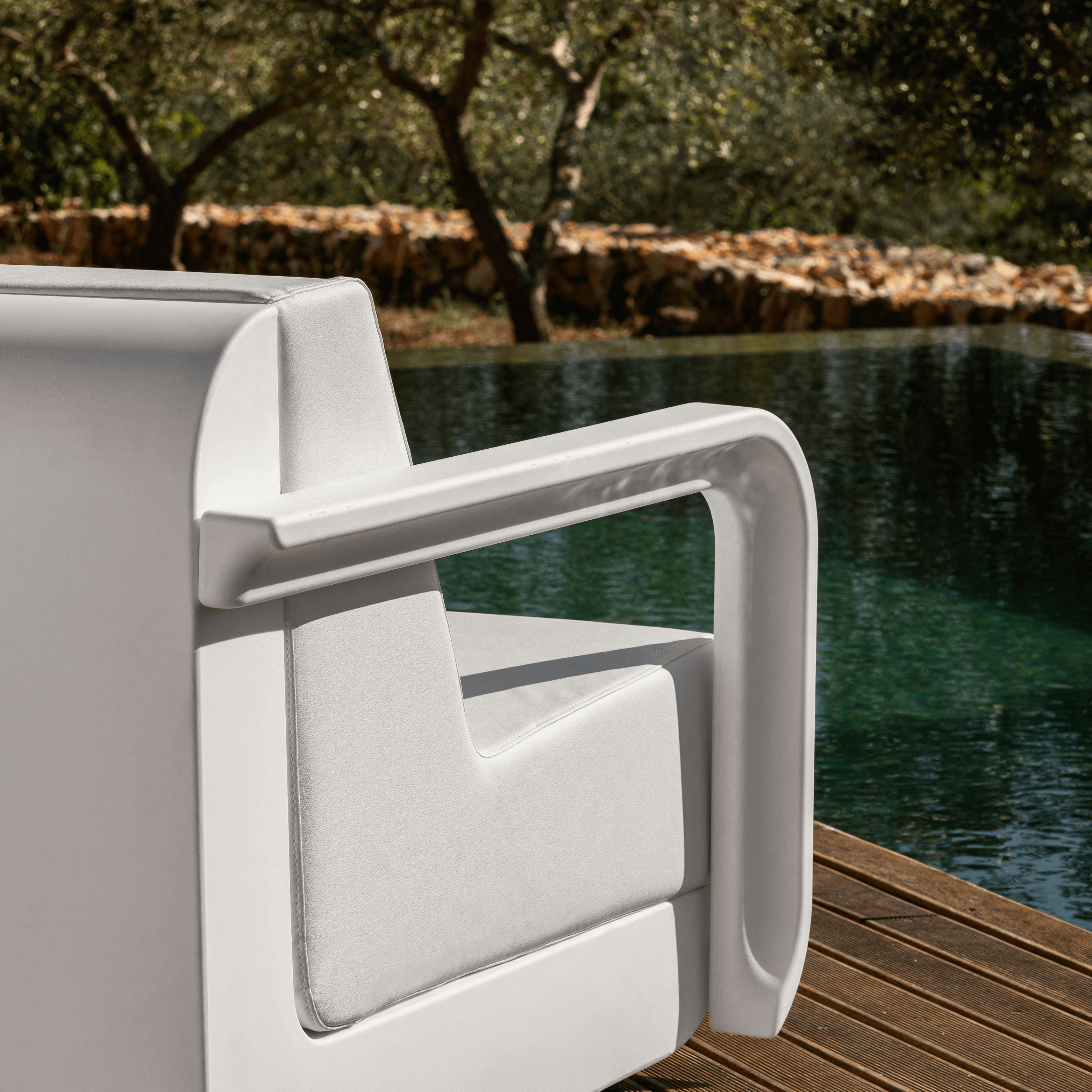 arredo giardino moderno 2054