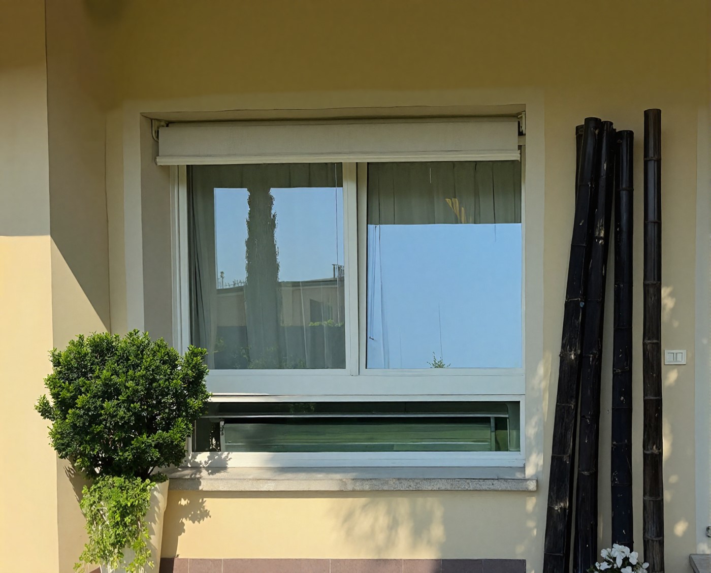 Negozio e Abitazione firmati Oknoplast a Maserada 